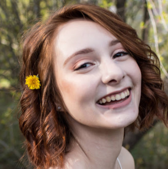 Meet your Posher, Sofia - Picture 1 of 1